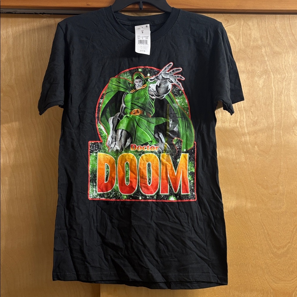 NWT Marvel Doctor Doom Black Short Sleeve 100% Cotton T-Shirt S